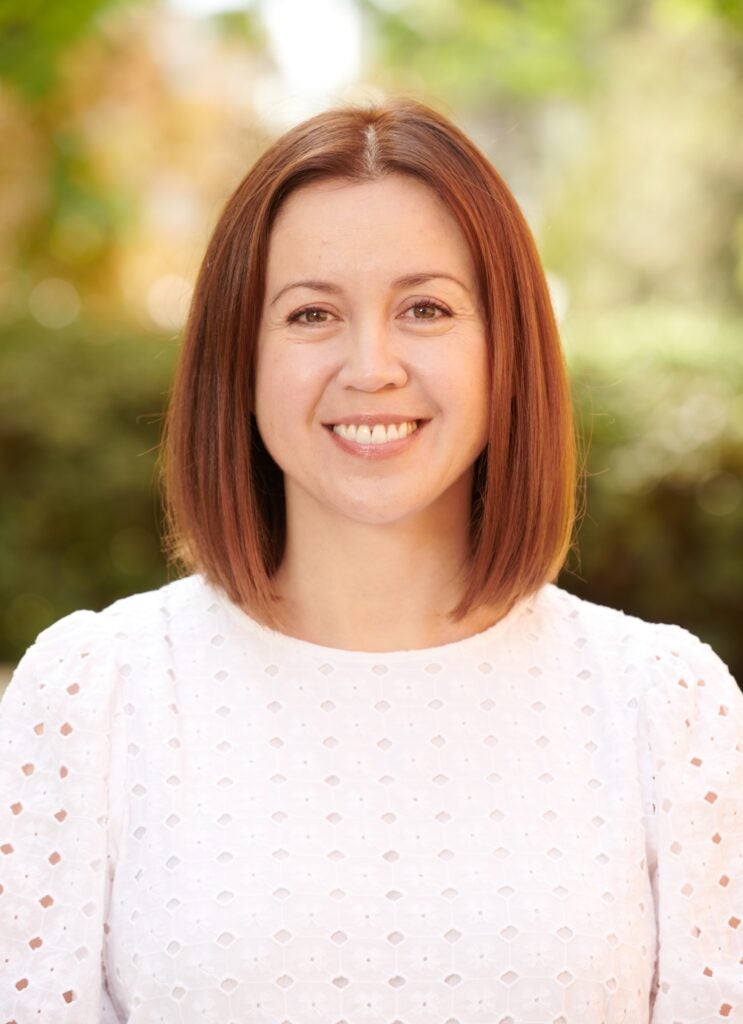 Headshot of Stephanie Correa