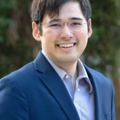 Headshot of Andrew Phuong.