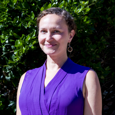 Headshot of Jess Greg