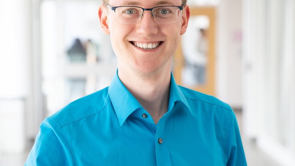 Headshot of Tobias Dürschmid