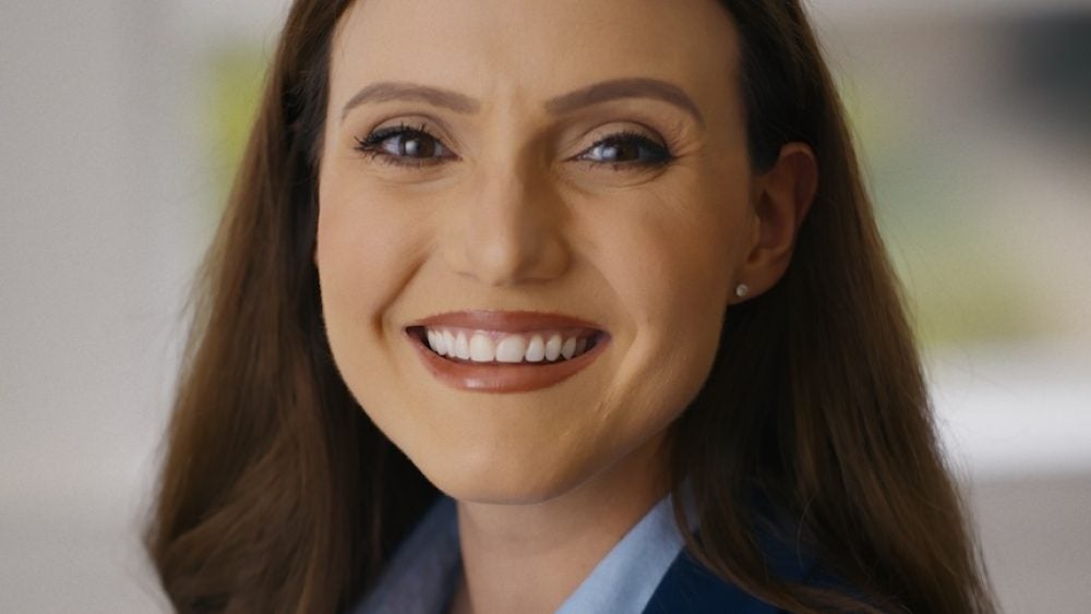 Headshot of Valeria Dominguez